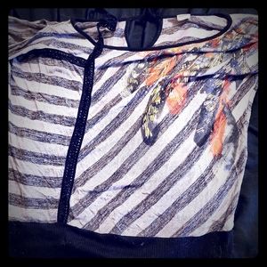 Woman's top